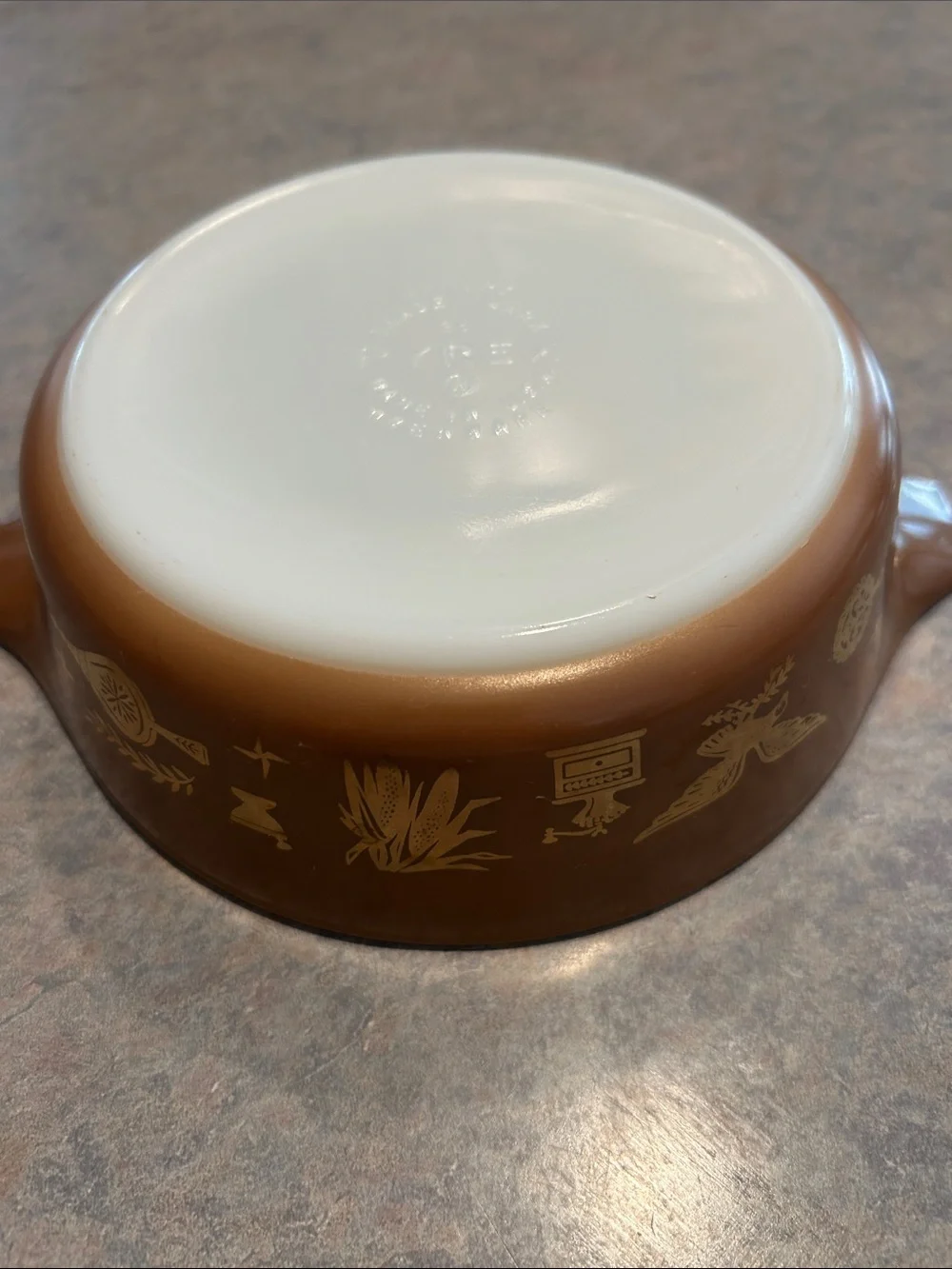 Vintage Pyrex Brown Gold-Accent Casserole with Clear Glass Lid. Early American